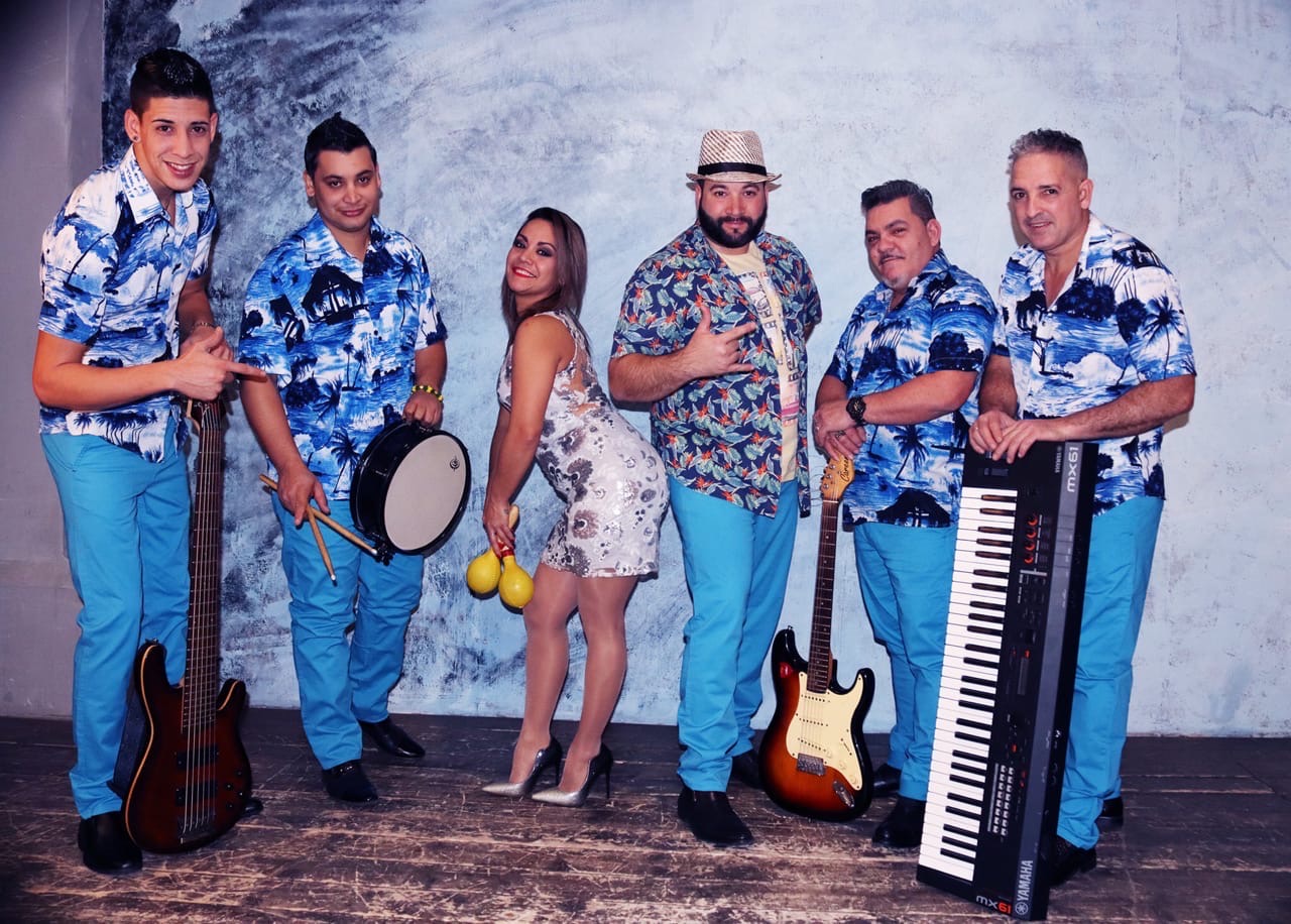 Кубинская группа Мартинес. Latino Express группа. Кубинский ансамбль в Москве.